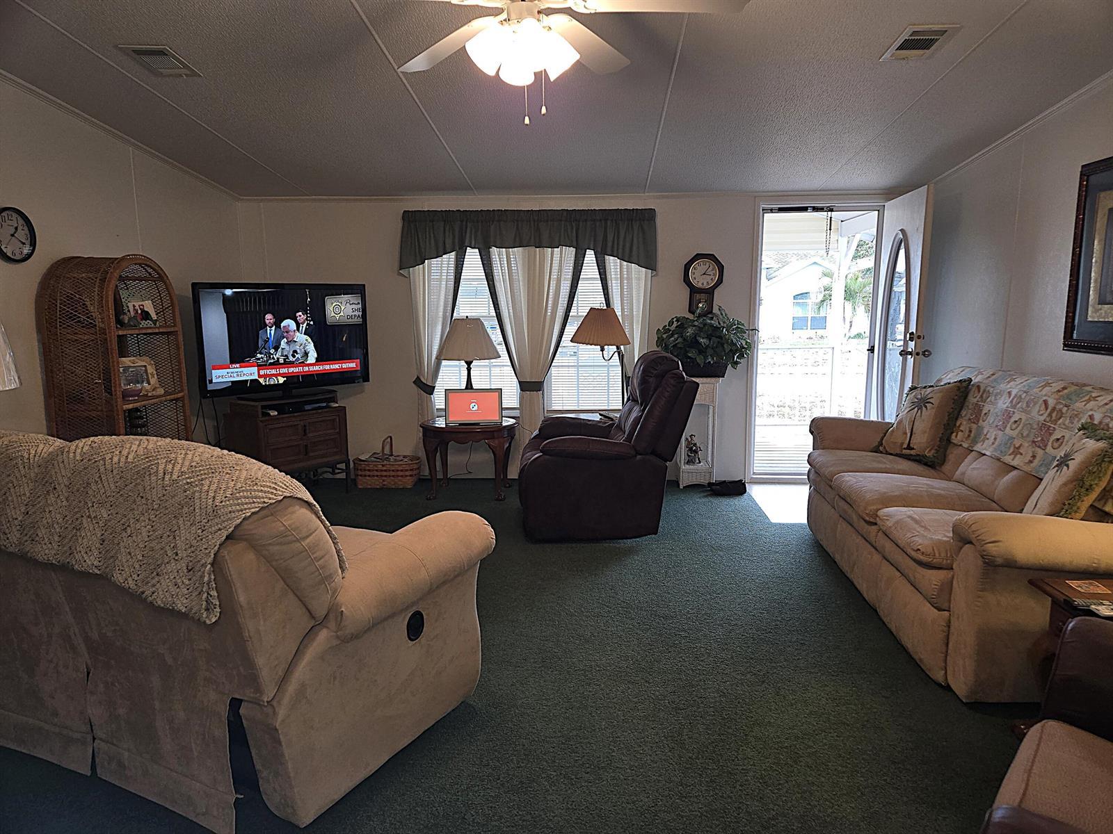 2425 SE 31st Street, Okeechobee FL 34974 photo 4