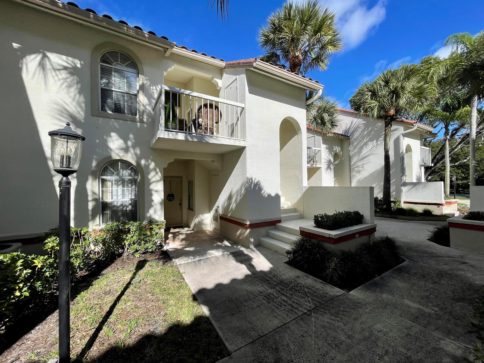 202 Cypress Point Drive # 202, Palm Beach Gardens FL 33418 photo 2
