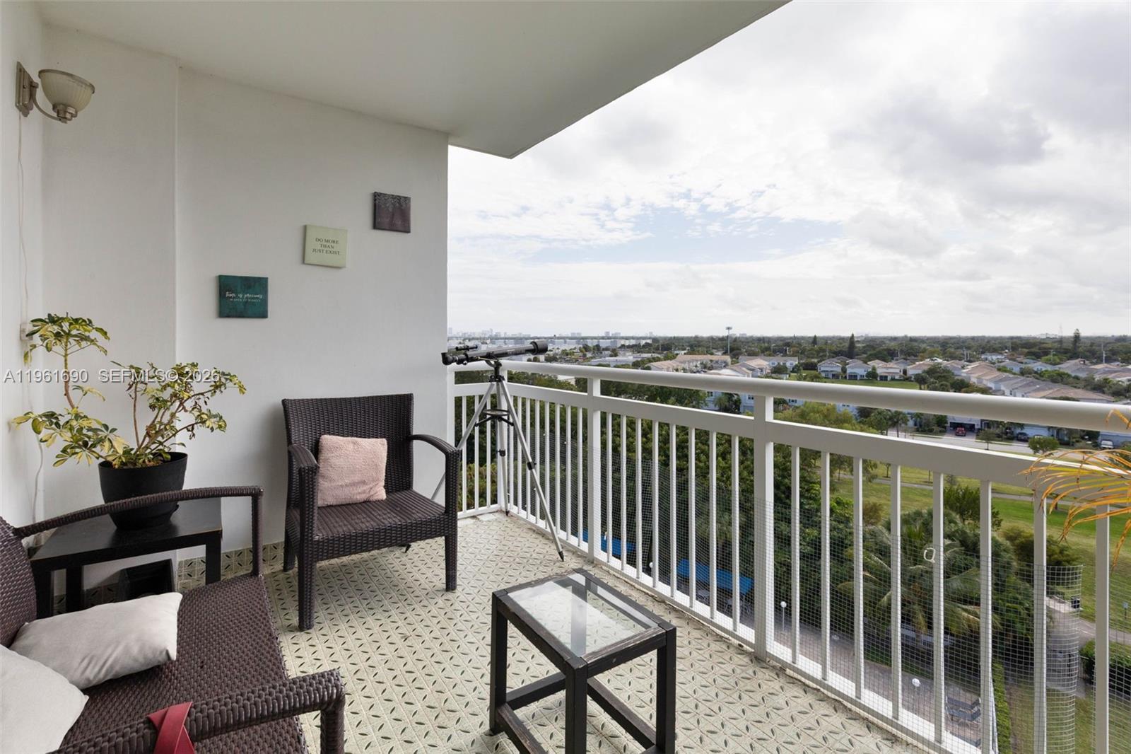 4400 Hillcrest Dr # 901B, Hollywood FL 33021 photo 4