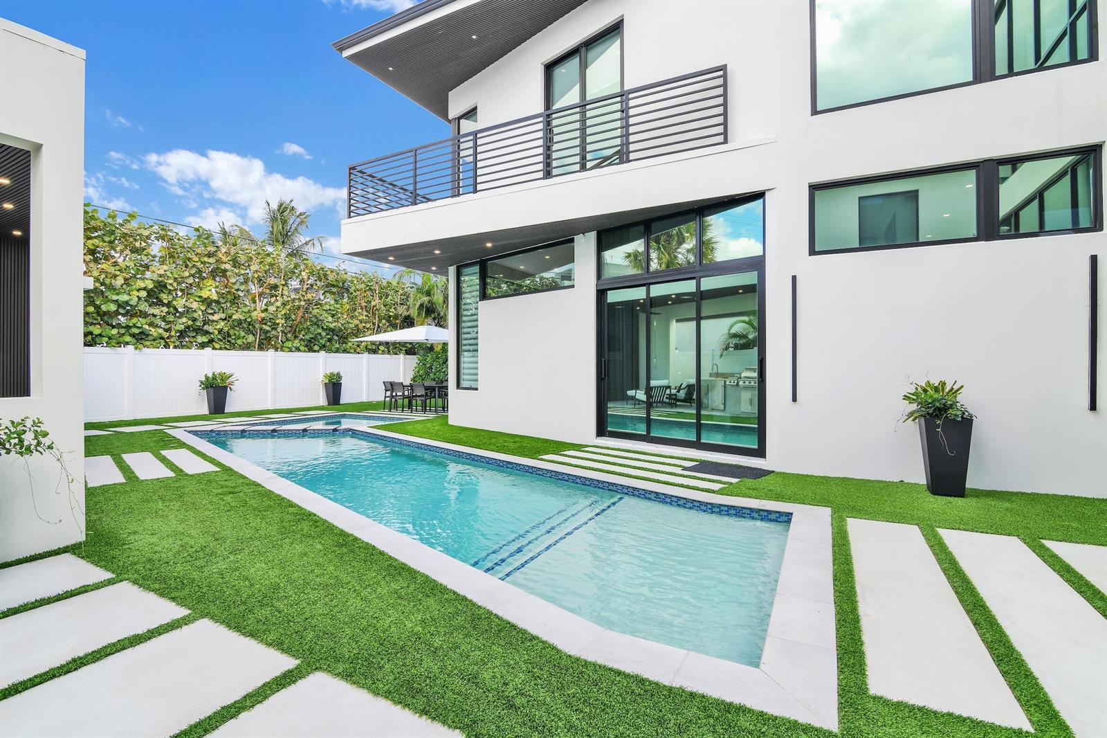 355 E Boca Raton Road, Boca Raton FL 33432 photo 4