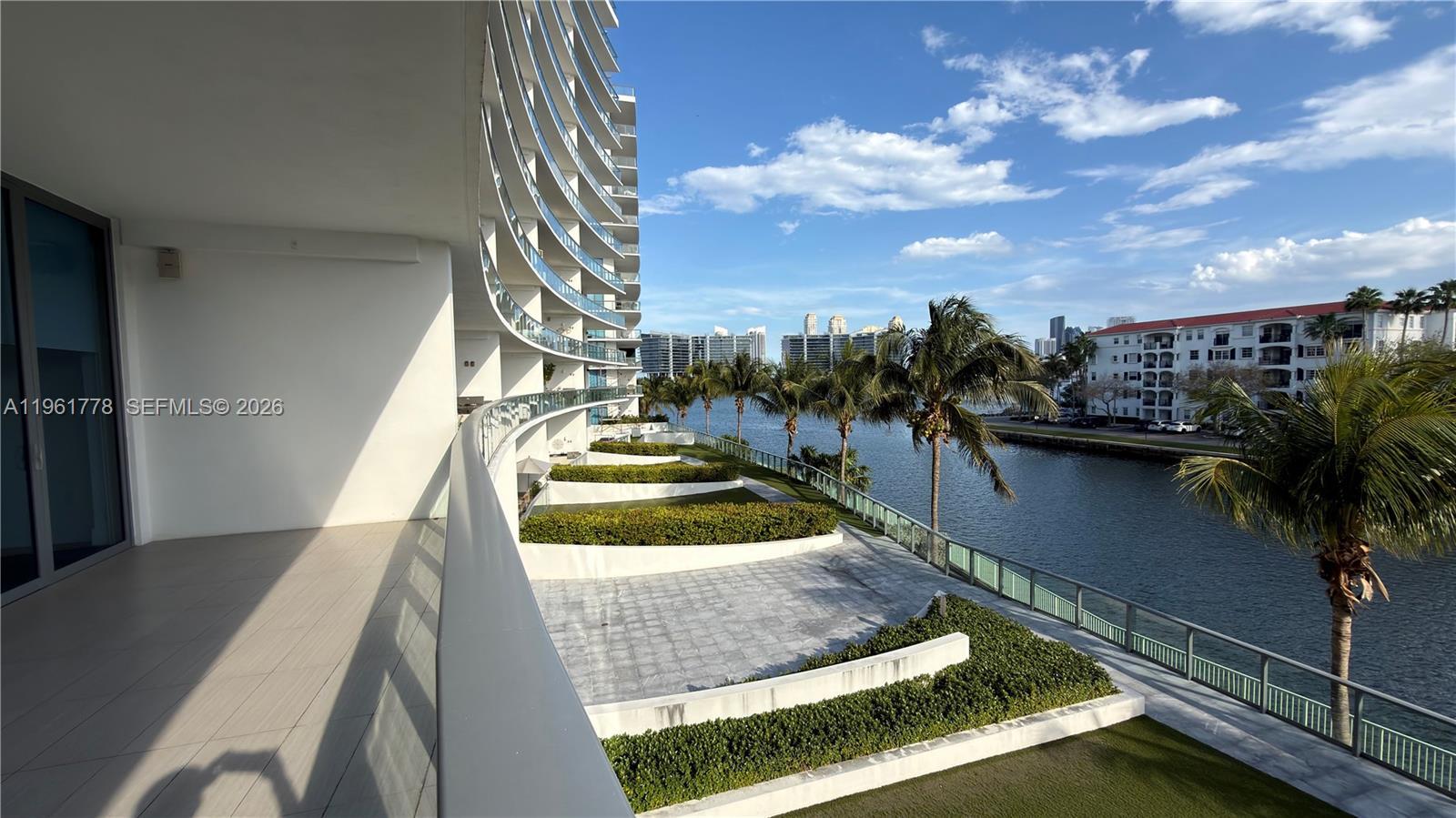 3250 NE 188th St # 204, Aventura FL 33180 photo 2