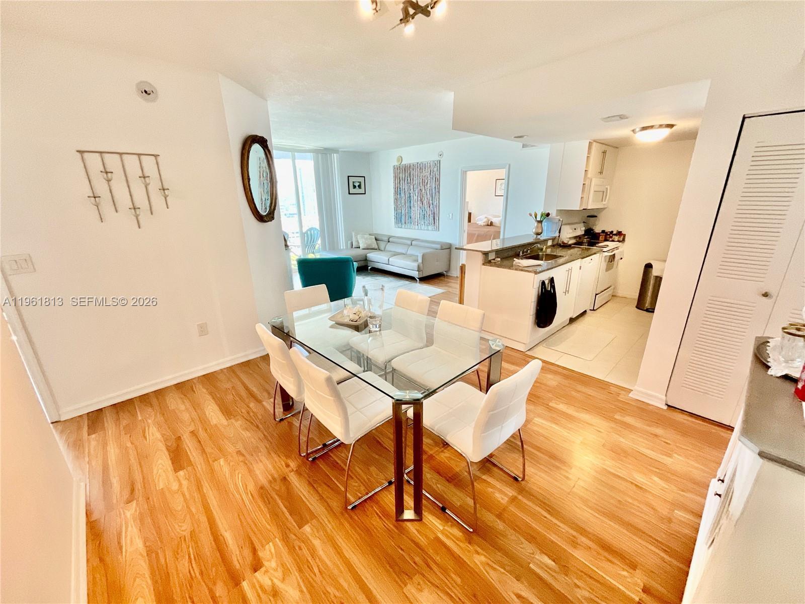 275 NE 18th St # 1705, Miami FL 33132 photo 3