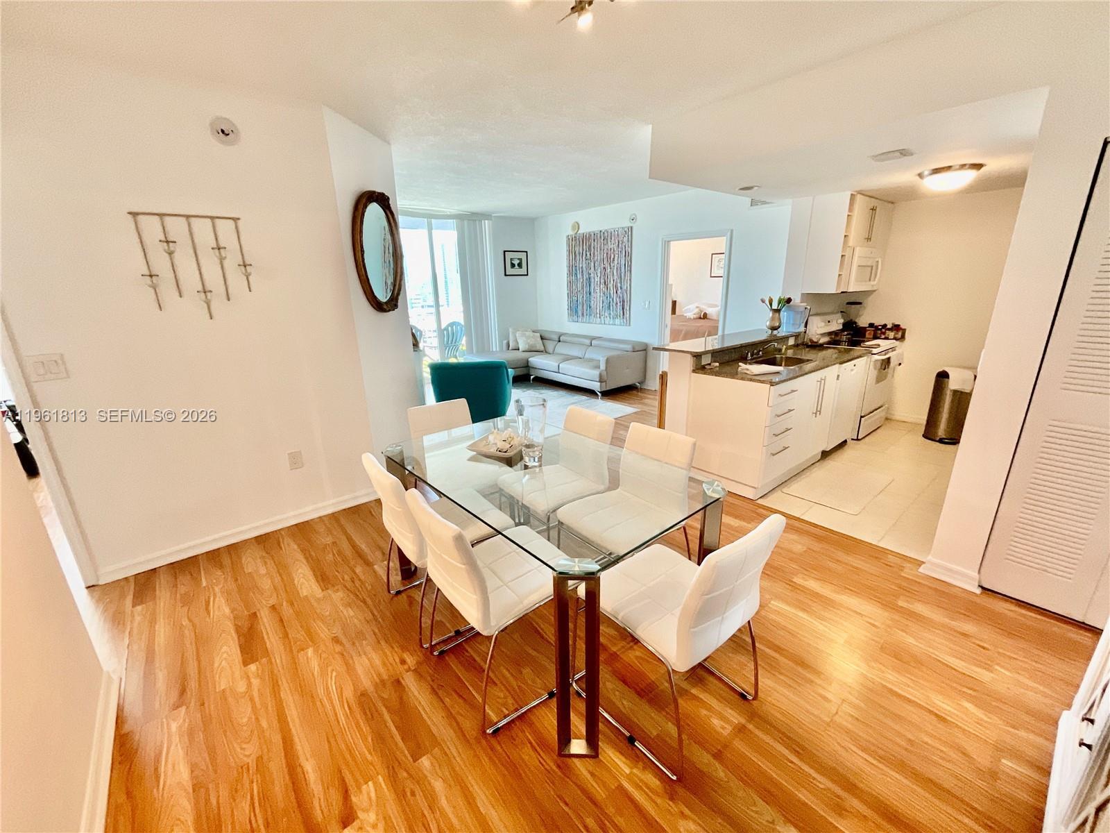 275 NE 18th St # 1705, Miami FL 33132 photo 5