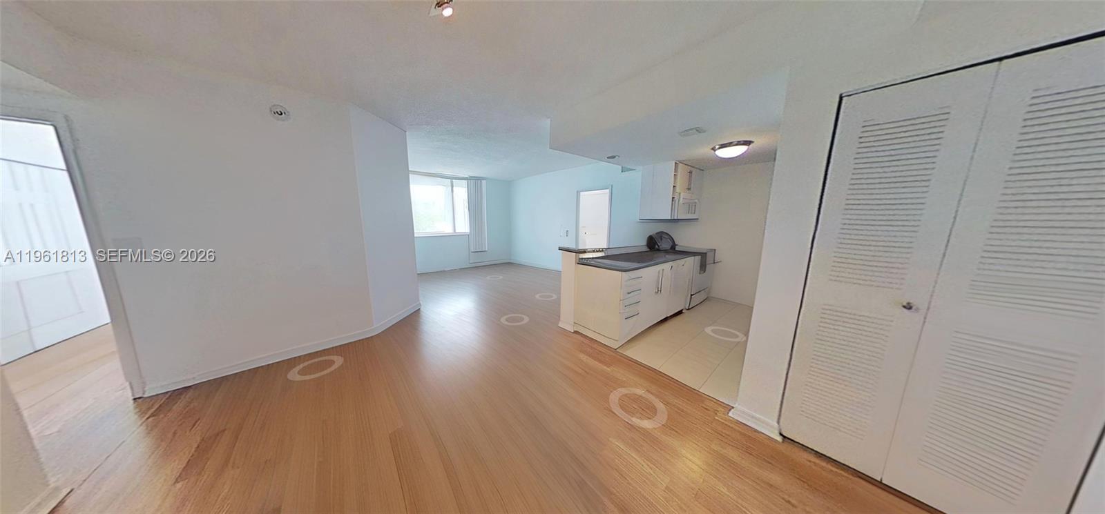 275 NE 18th St # 1705, Miami FL 33132 photo 4