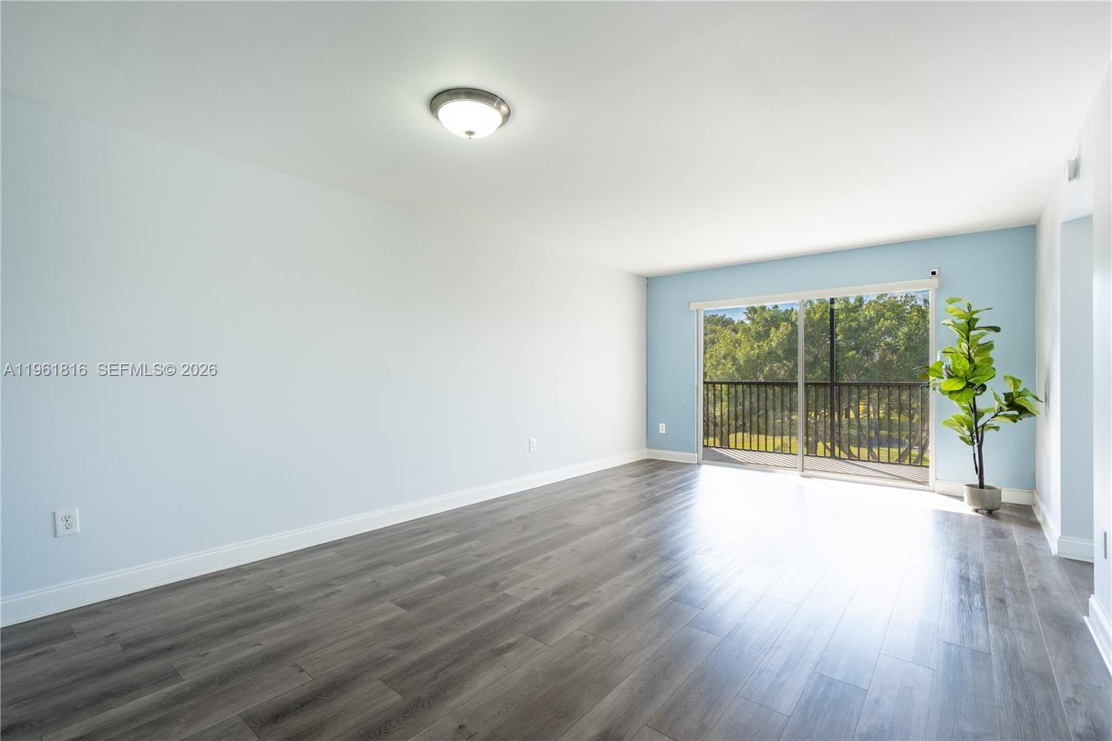 1600 SW 127th Way # 305C, Pembroke Pines FL 33027 photo 5