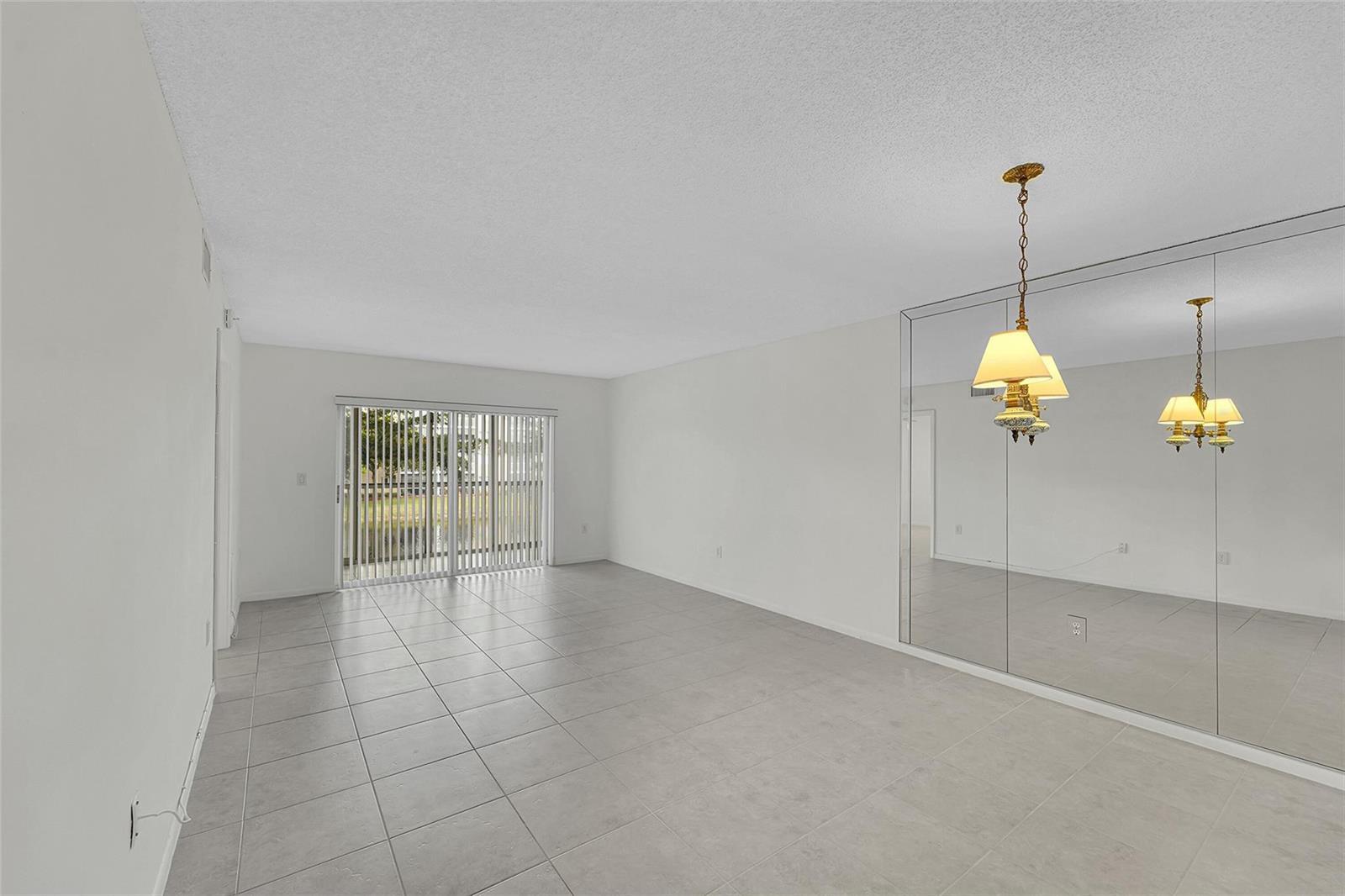 9537 Weldon Circle # 202, Fort Lauderdale FL 33321 photo 2