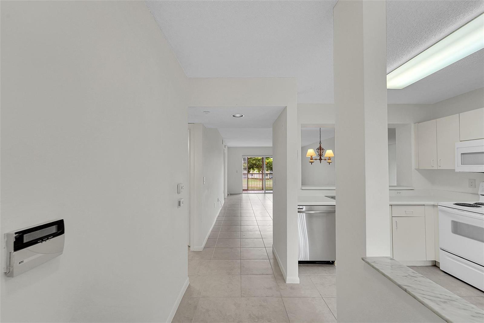 9537 Weldon Circle # 202, Fort Lauderdale FL 33321 photo 5