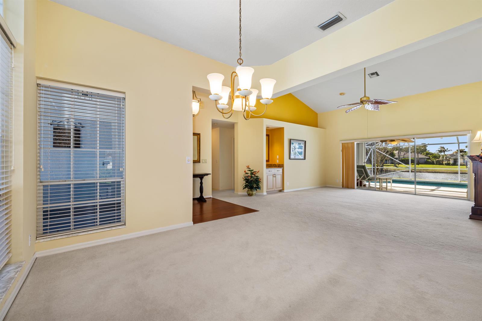 2368 SW Danforth Circle, Palm City FL 34990 photo 5