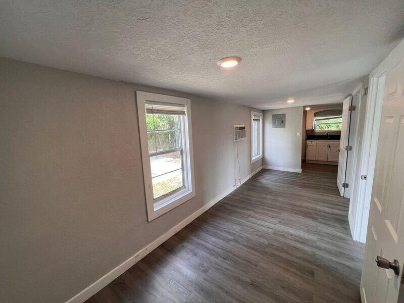 718 W 7th Street # 2, Riviera Beach FL 33404 photo 5