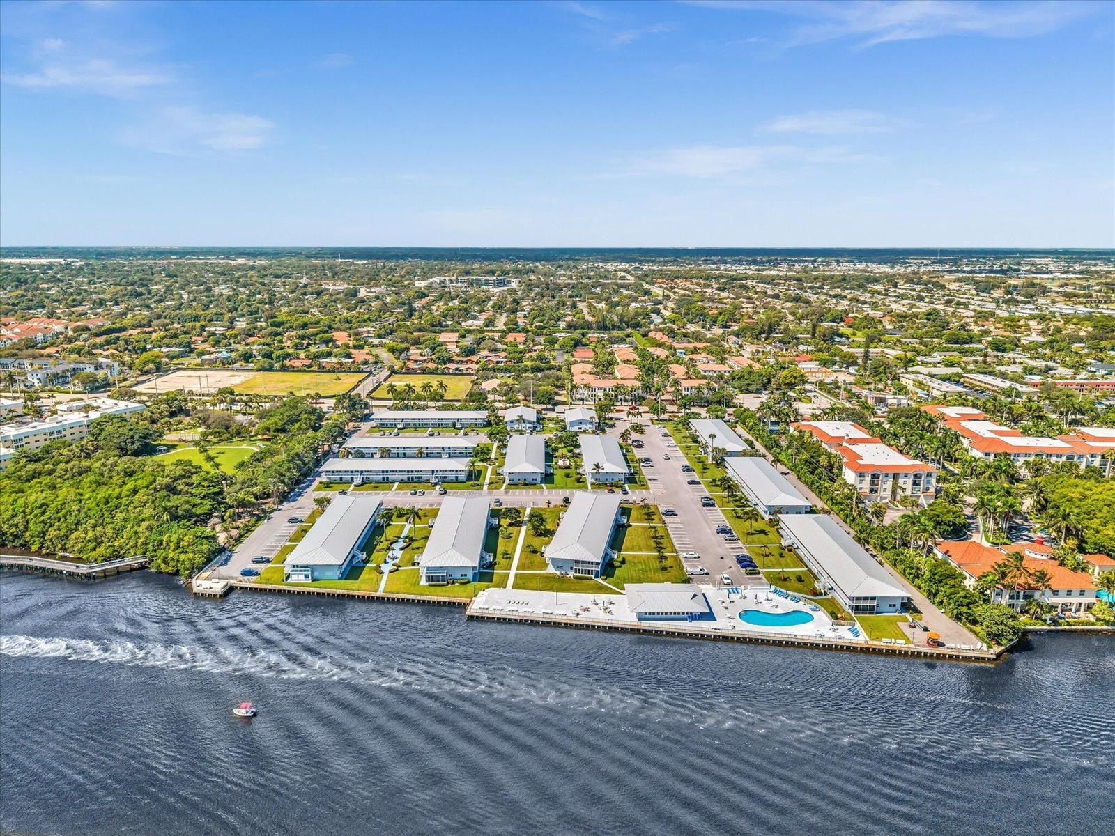 2542 S Federal Highway # 15, Boynton Beach FL 33435 photo 4