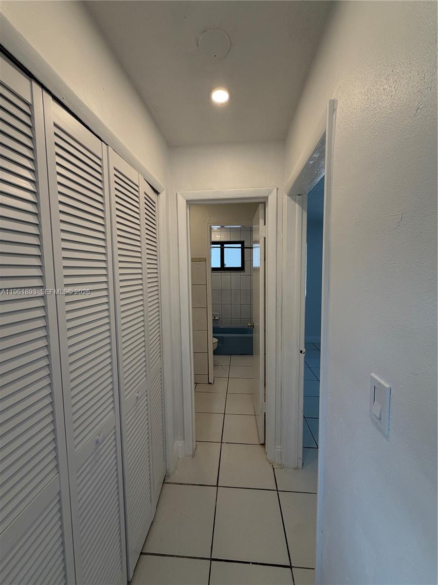 17150 NE 23rd Ave # 10, North Miami Beach FL 33160 photo 5