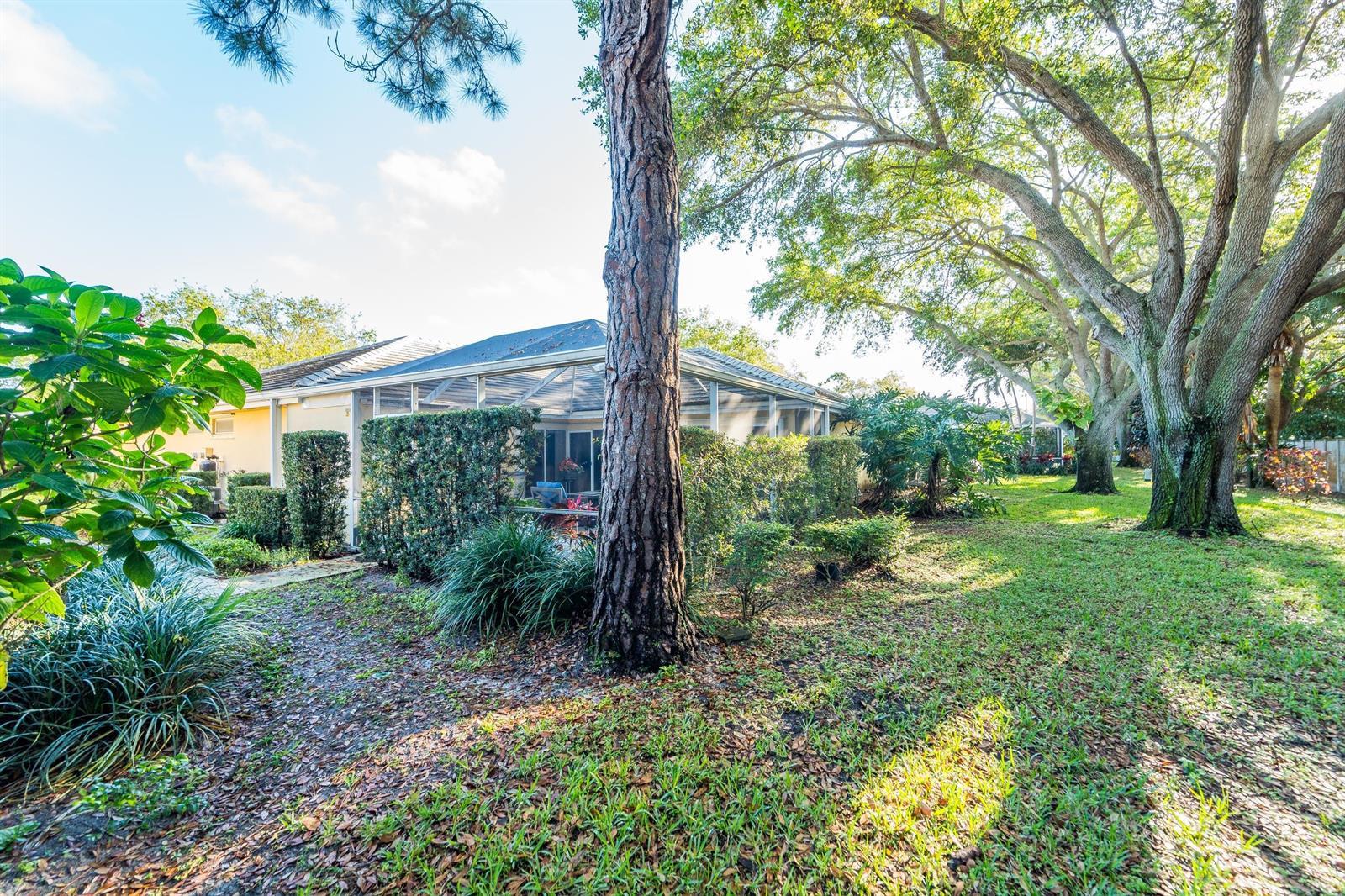 304 Sun Terrace Court, Palm Beach Gardens FL 33403 photo 4