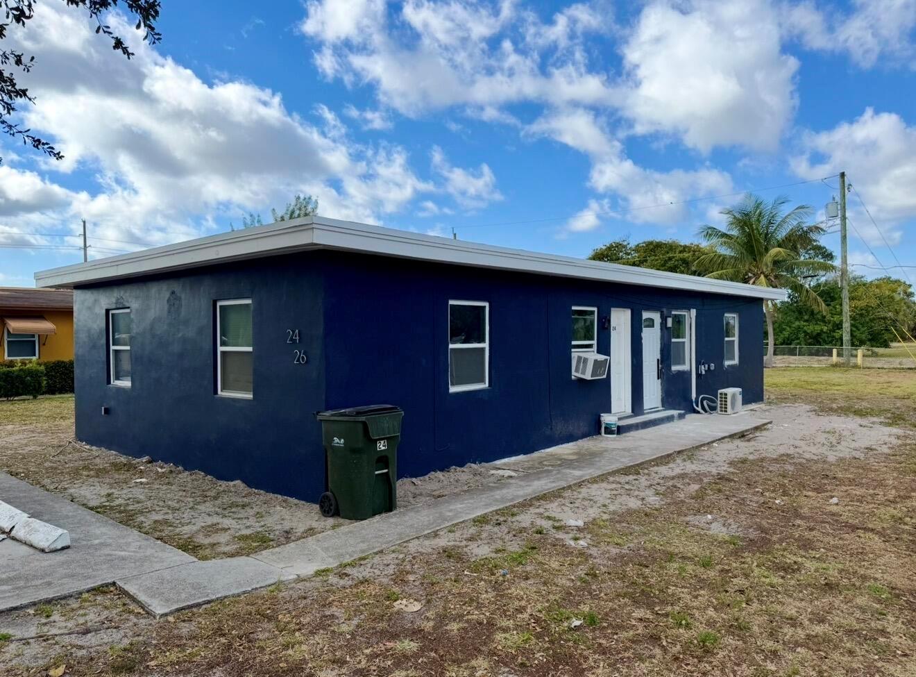 26 SW 10th Avenue, Delray Beach FL 33444 photo 2