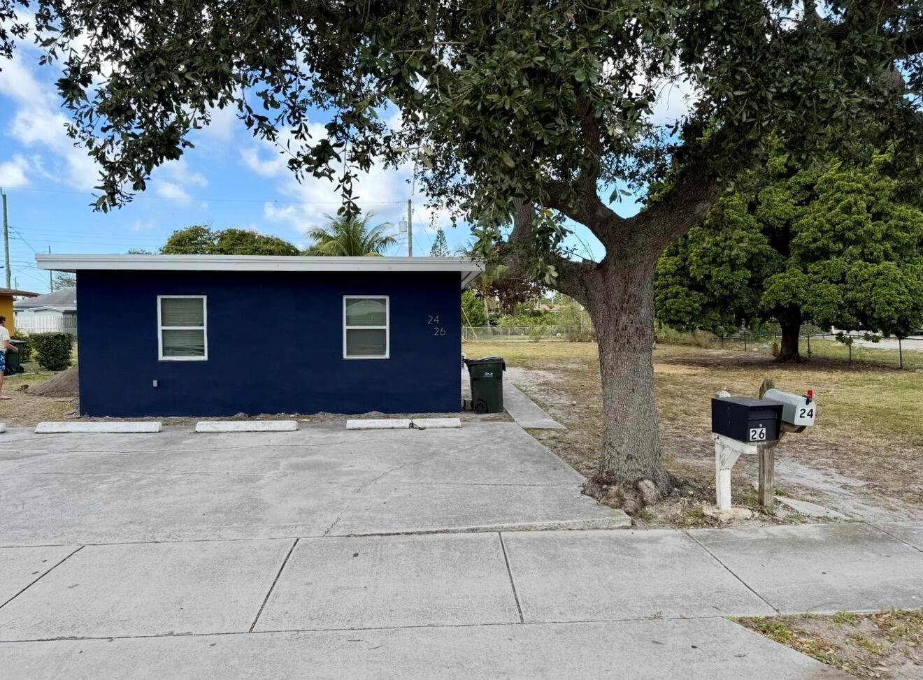 26 SW 10th Avenue, Delray Beach FL 33444