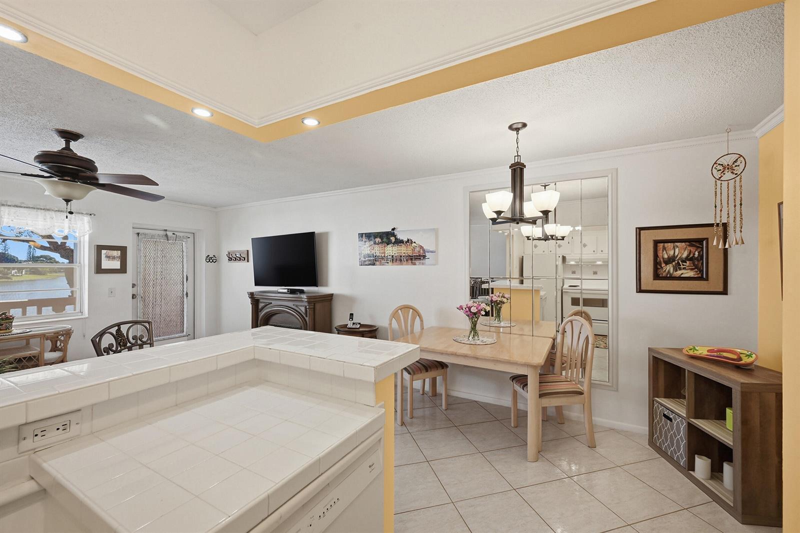 47 Berkshire B Crescent # B, West Palm Beach FL 33417 photo 5