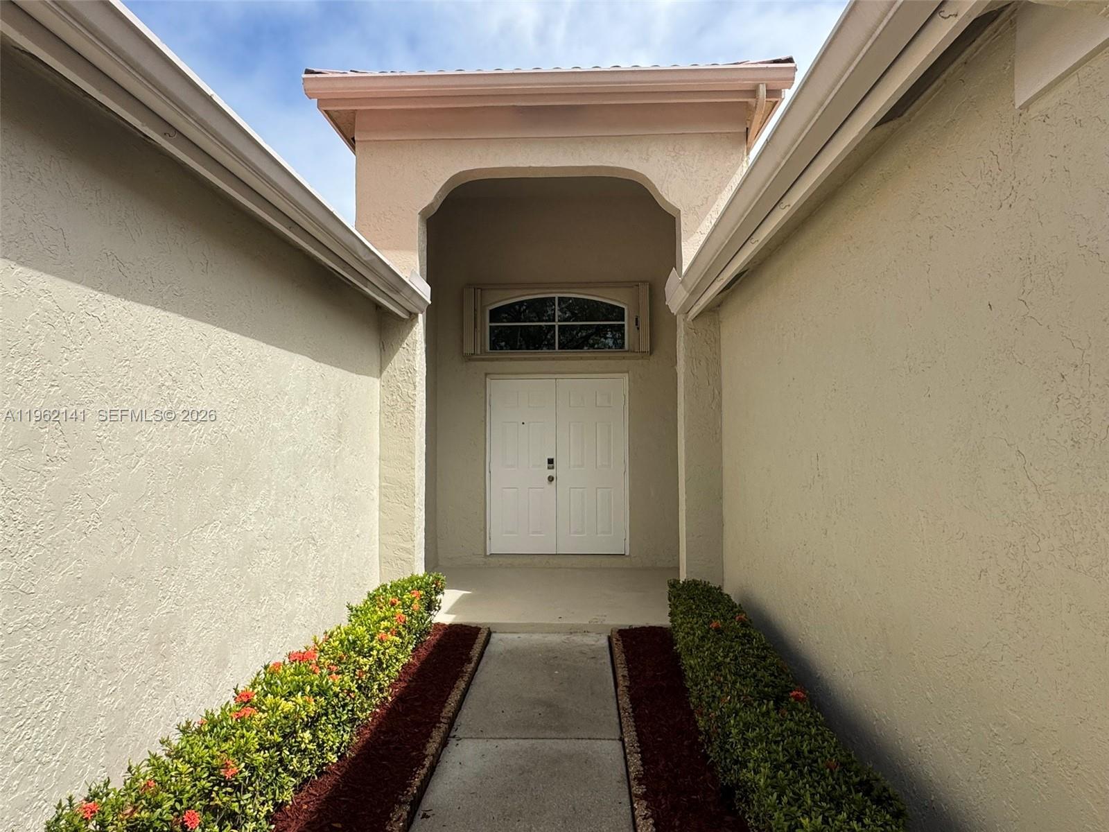 4273 Fox Ridge Dr, Weston FL 33331 photo 5
