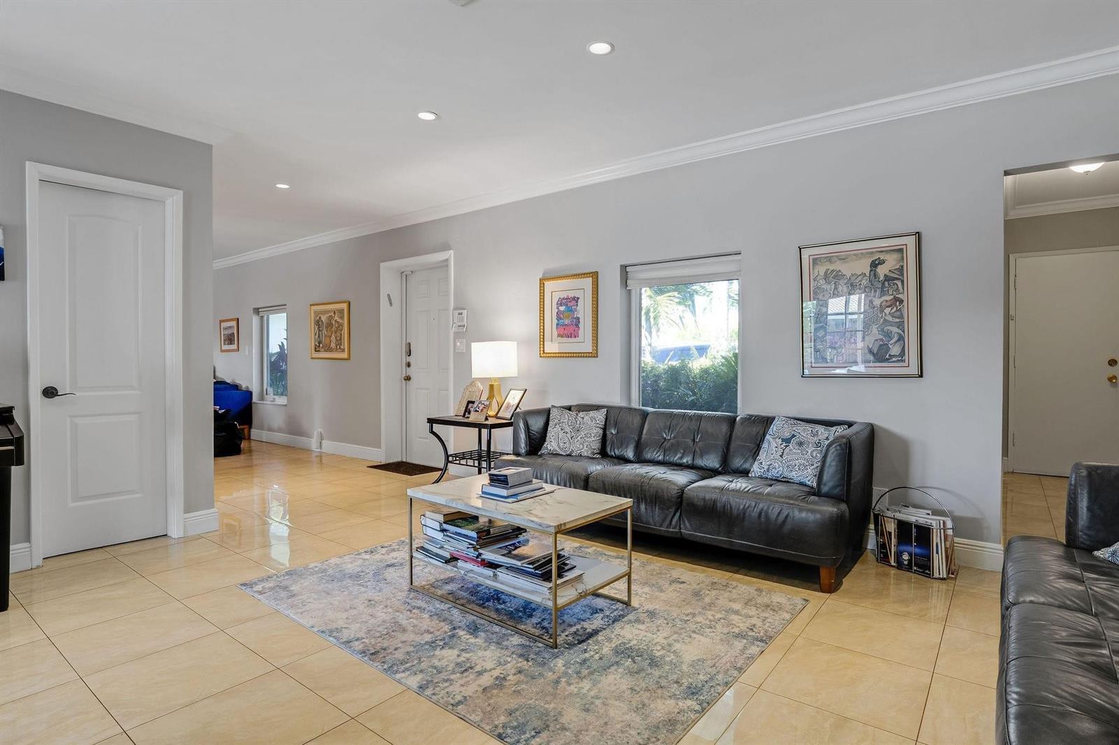 4000 N 36th Avenue, Hollywood FL 33021 photo 3