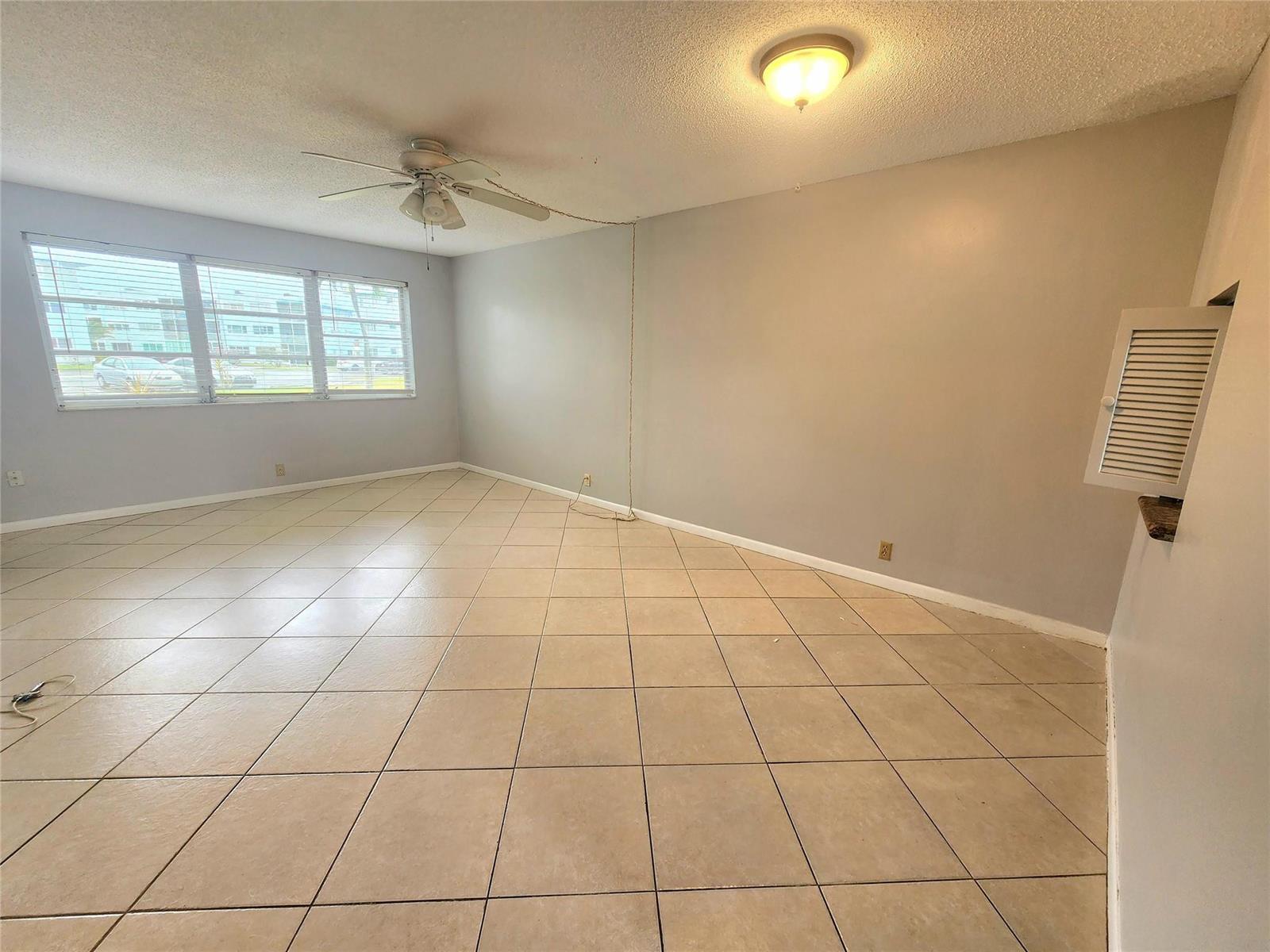 2223 Park Lane # 105, Hollywood FL 33021 photo 5