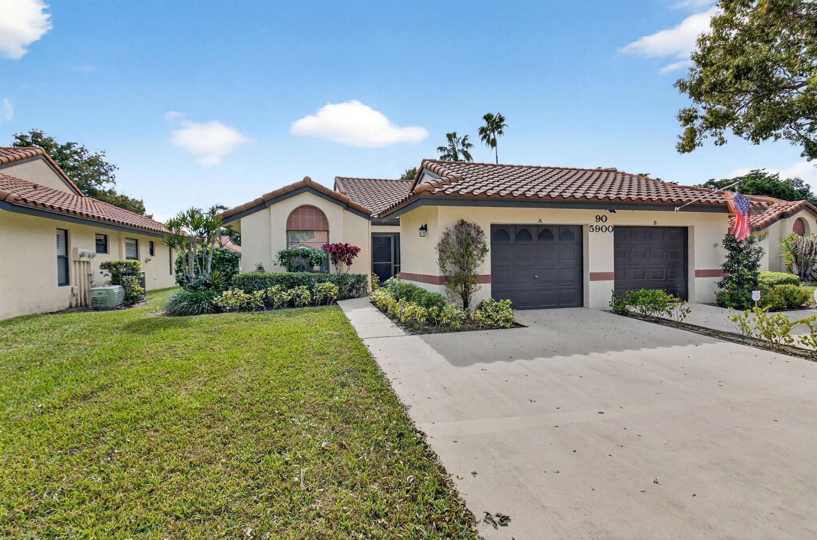 5900 Sunswept Lane # A, Boynton Beach FL 33437 photo 2