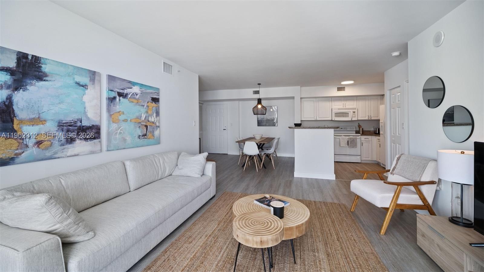 1155 Brickell Bay Dr # 2203, Miami FL 33131 photo 5