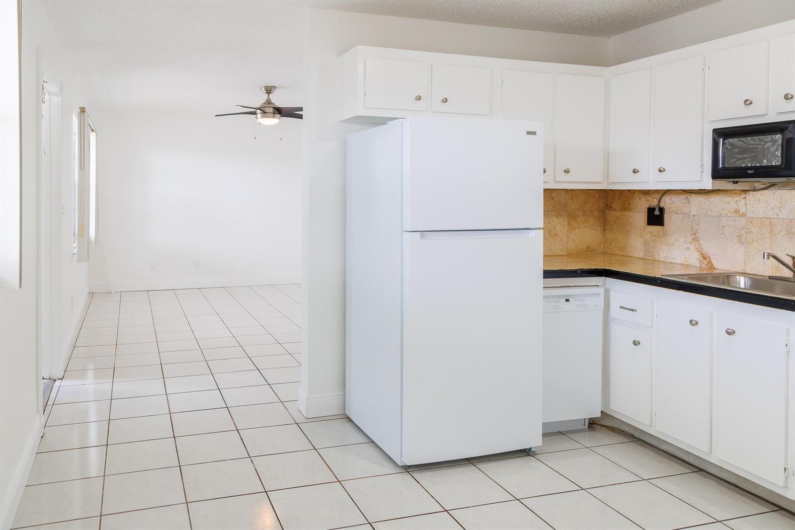 6211 SW 37th Street # 211, Davie FL 33314 photo 4