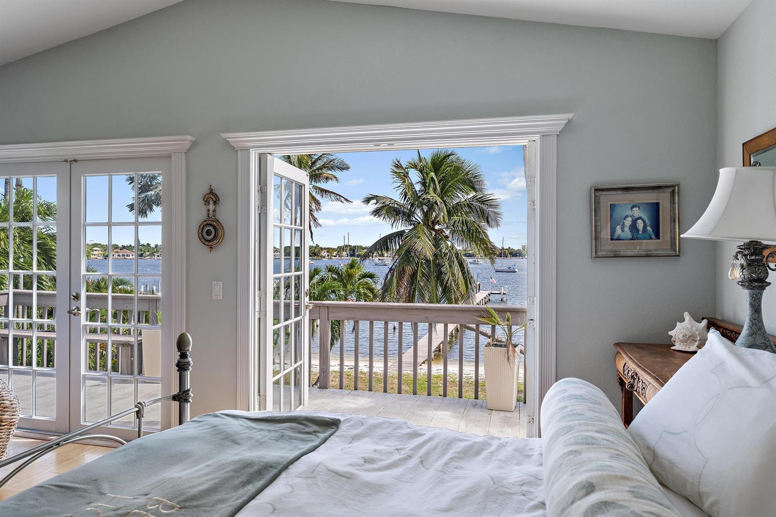 122 S Lake Drive, Lantana FL 33462 photo 3