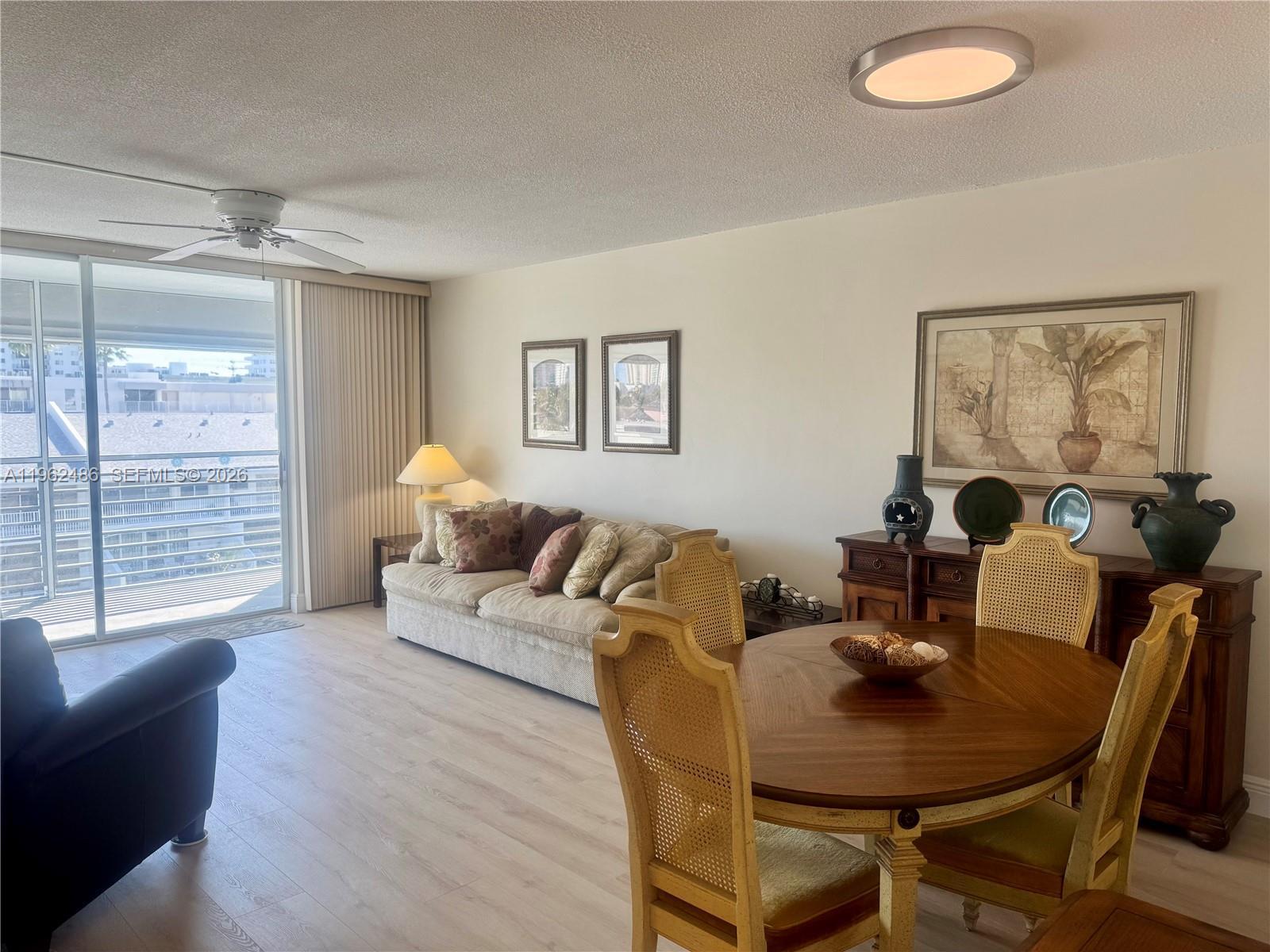 3750 NE 169 ST, North Miami Beach FL 33160 photo 5