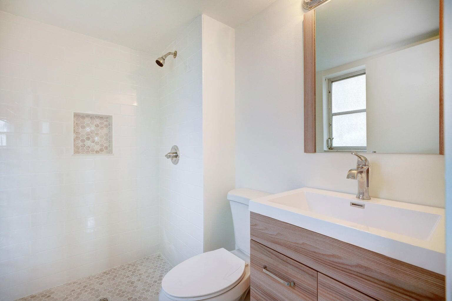 18081 SE Country Club Drive # 265, Tequesta FL 33469 photo 4