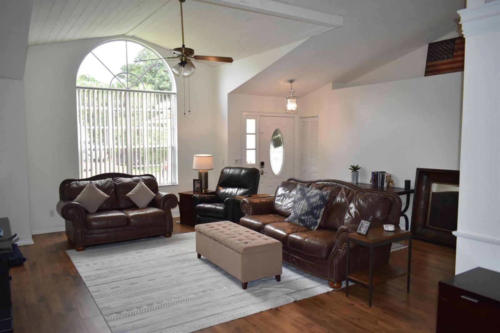 1654 SW Lexington Drive, Port St. Lucie FL 34953 photo 3