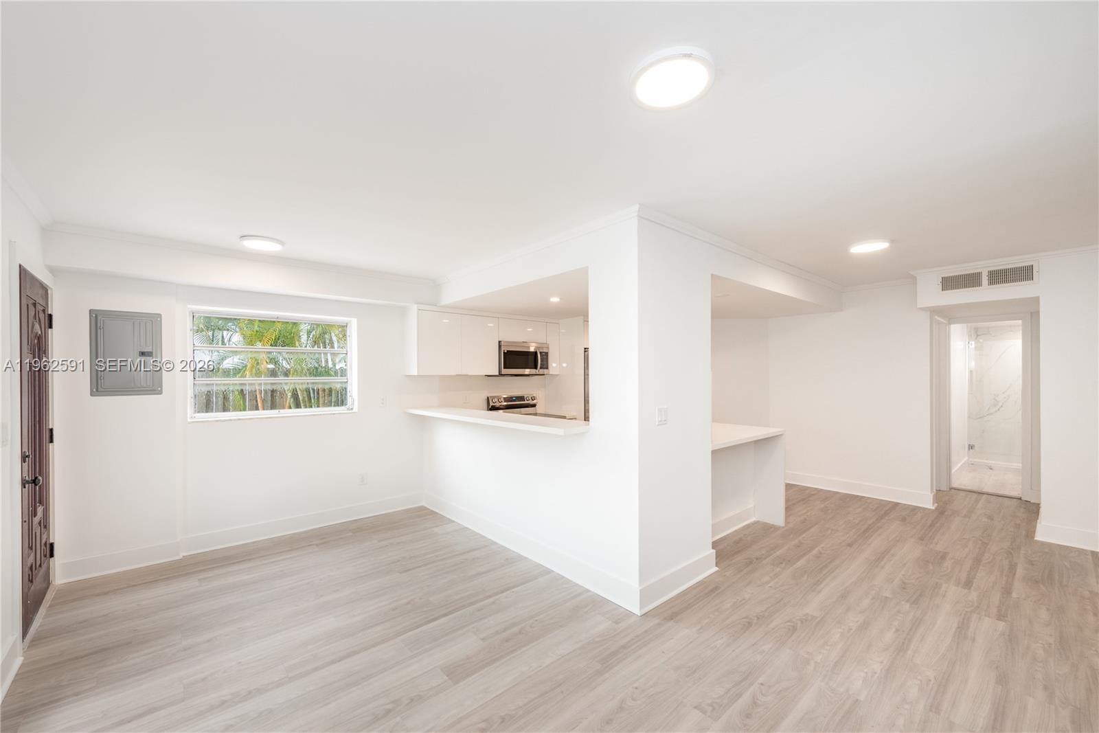 230 Sunrise Dr # 1, Key Biscayne FL 33149 photo 2