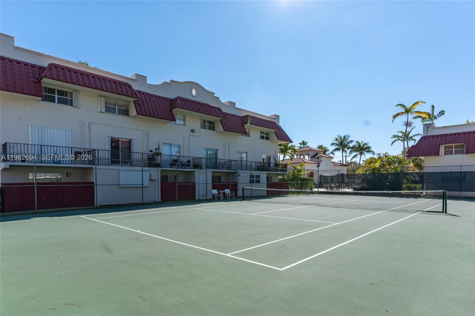 6705 N Kendall Dr # 306, Pinecrest FL 33156 photo 2