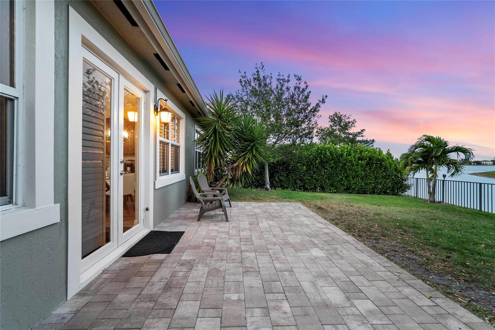 8550 Lakeside Bend, Parkland FL 33076 photo 2