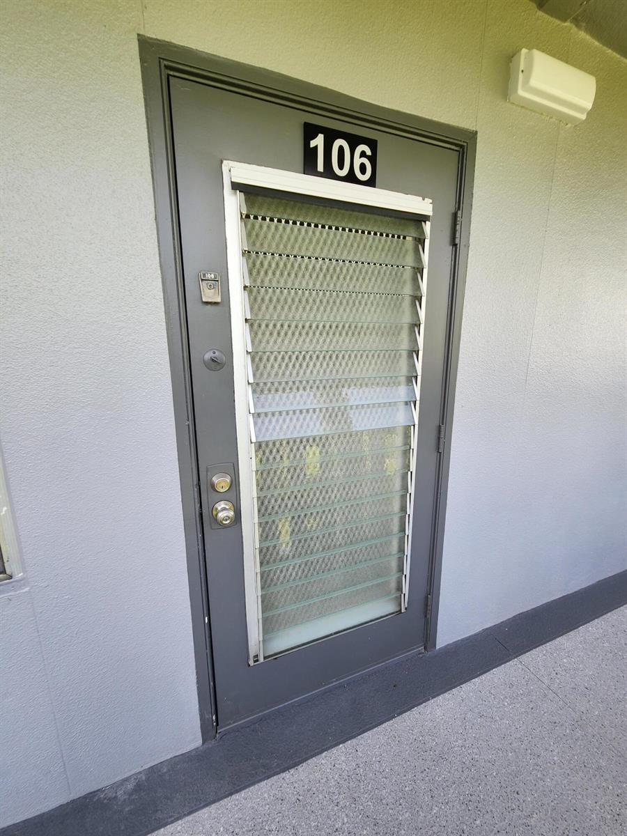 106 Suffolk C, Boca Raton FL 33434 photo 2