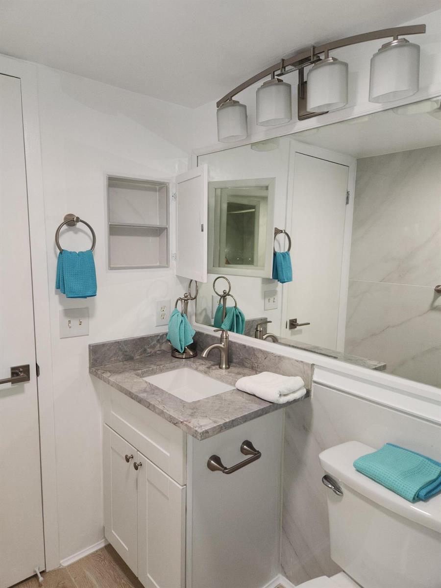 106 Suffolk C, Boca Raton FL 33434 photo 5