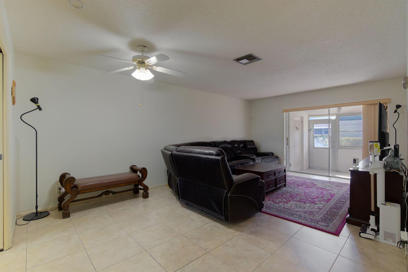 2680 E Emory Drive E # C, West Palm Beach FL 33415 photo 4