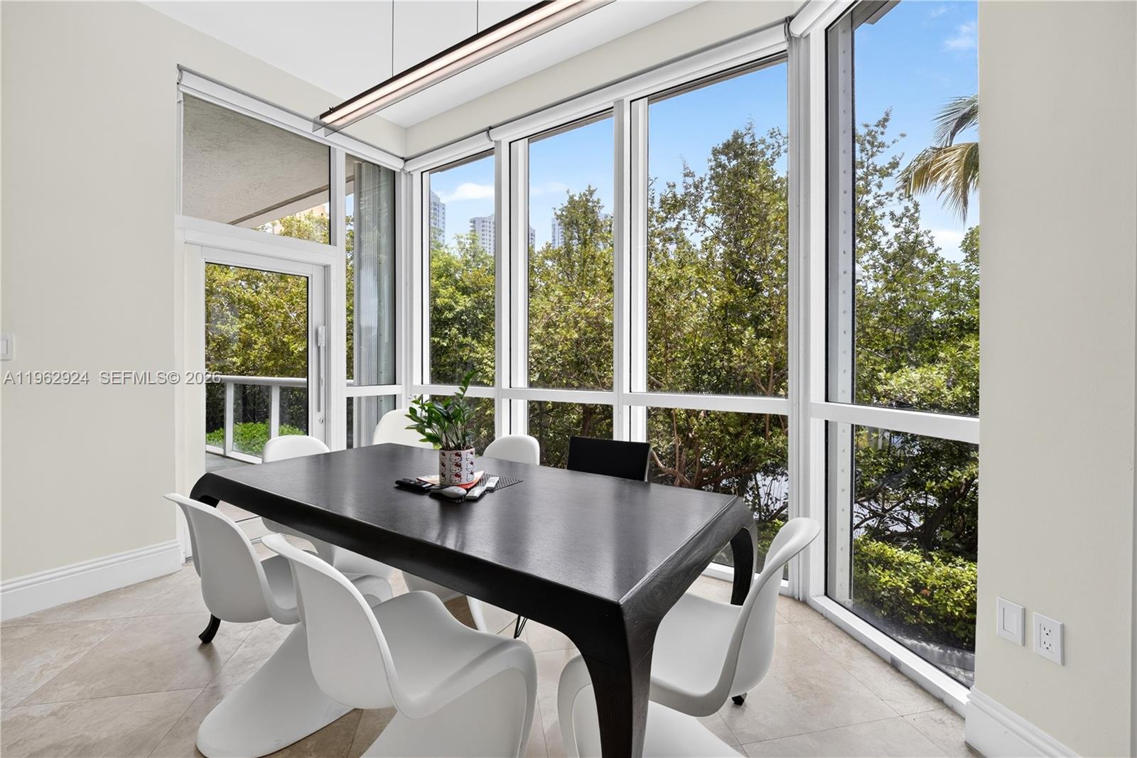16500 Collins Ave # 9, Sunny Isles Beach FL 33160 photo 3