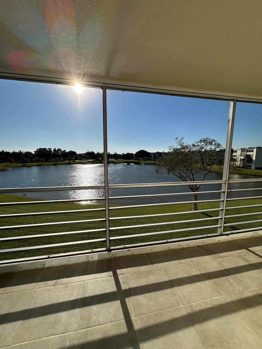 3085 Cornwall E, Boca Raton FL 33434 photo 2