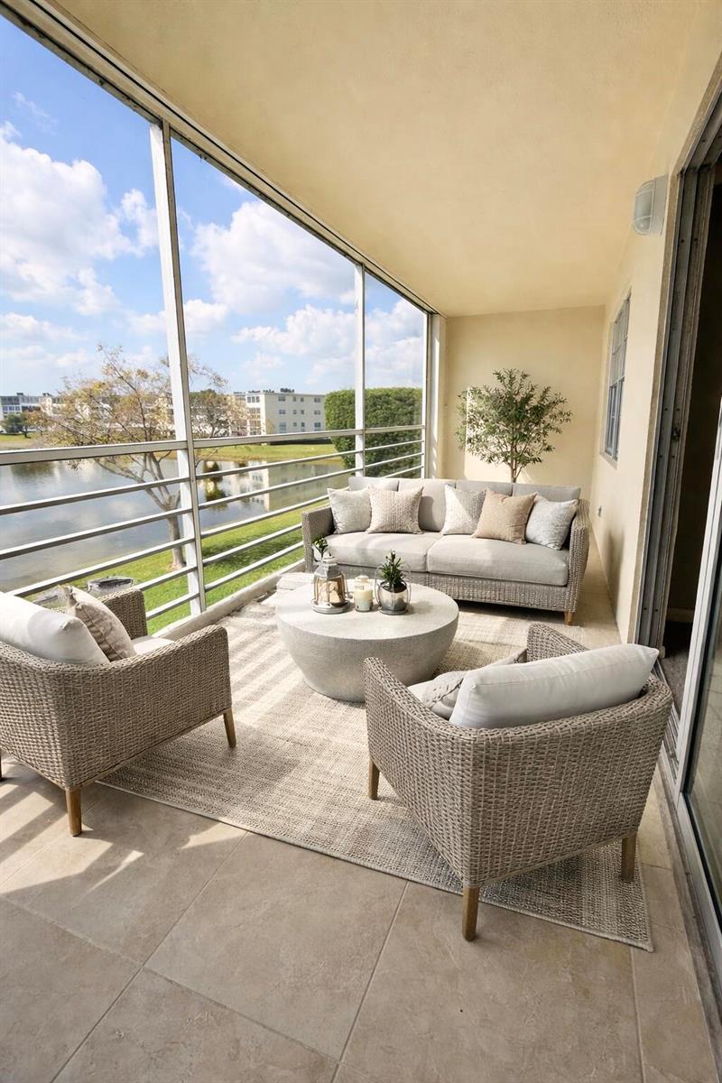 3085 Cornwall E, Boca Raton FL 33434
