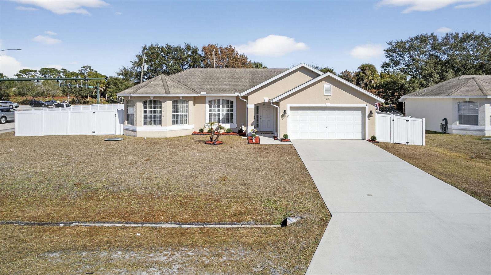 1681 SW Janette Avenue, Port St. Lucie FL 34953 photo 4