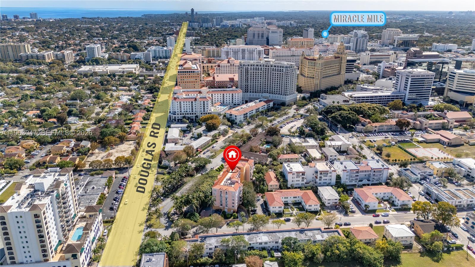 1 Alhambra Cir # 403, Coral Gables FL 33134 photo 2