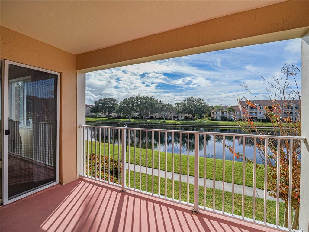 1640 N 42nd Circle # 206, Vero Beach FL 32967