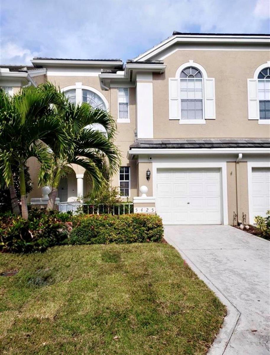5425 Grand Park Place, Boca Raton FL 33486
