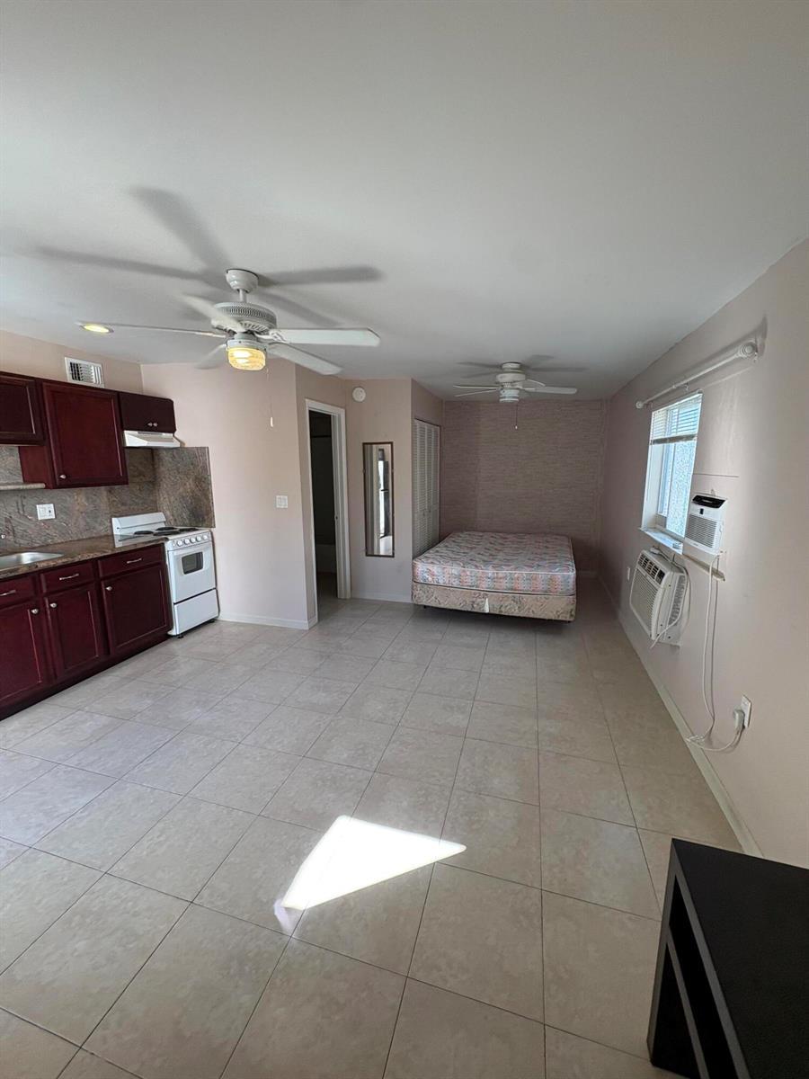 141 Ipswich Street # 3, Boca Raton FL 33487 photo 2
