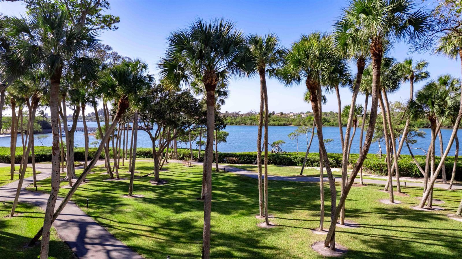 1000 N Us Highway 1, Jupiter FL 33477 photo 2