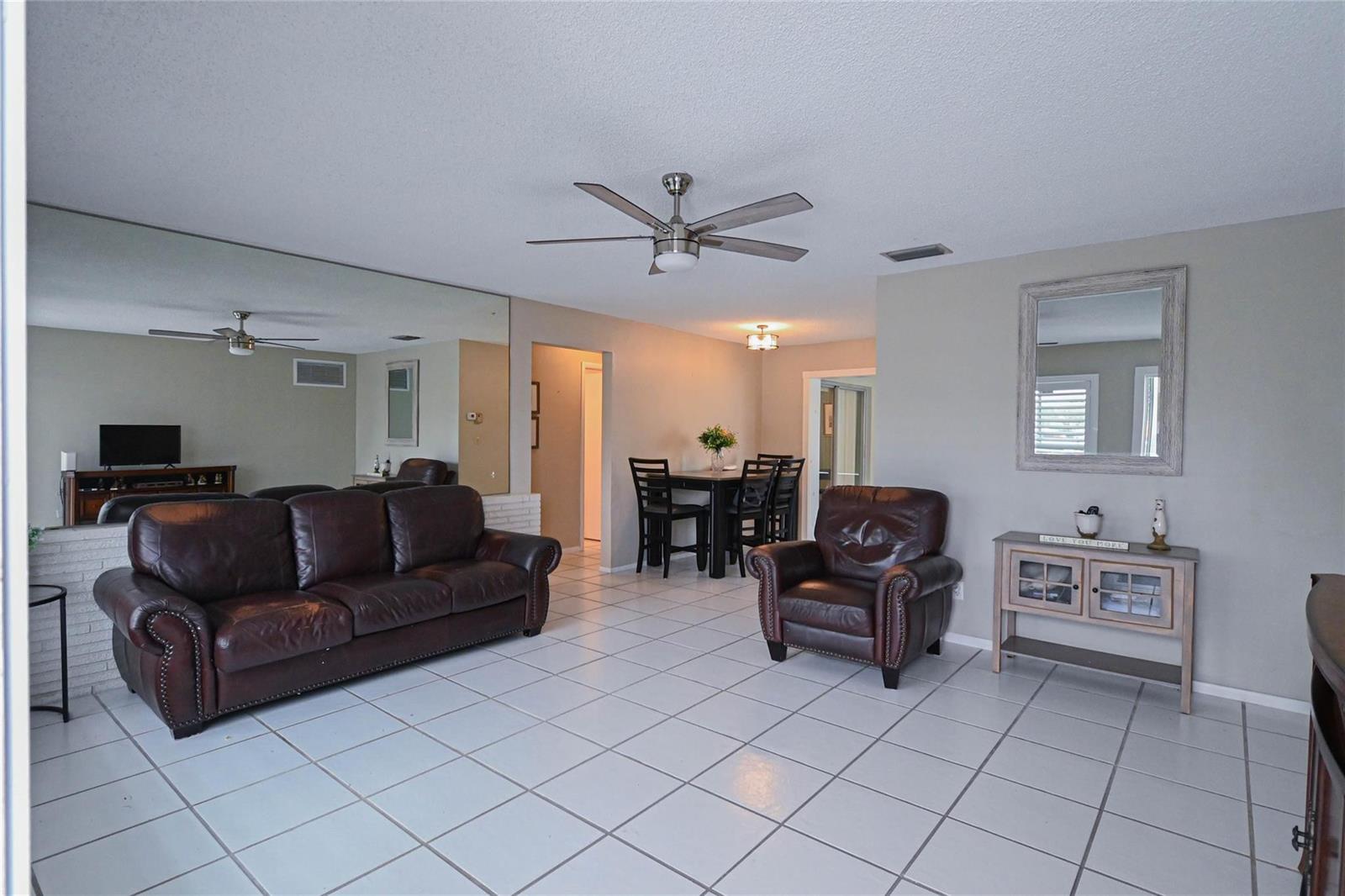 2741 W Golf Boulevard, Pompano Beach FL 33064 photo 2