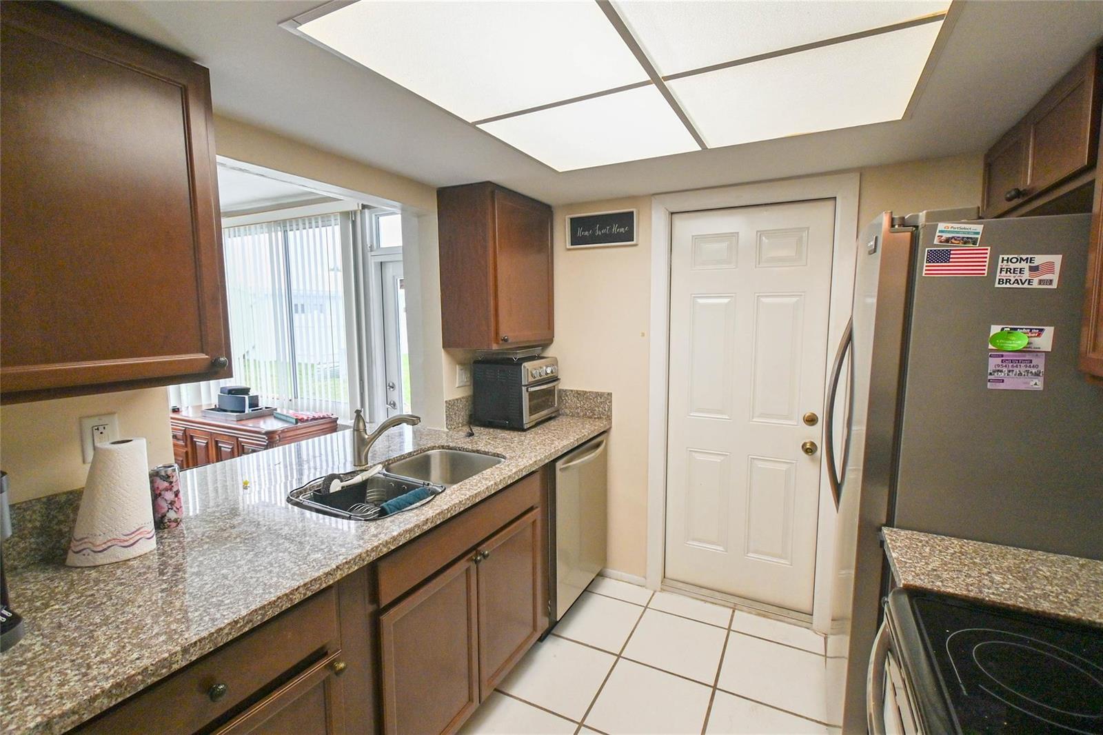 2741 W Golf Boulevard, Pompano Beach FL 33064 photo 3