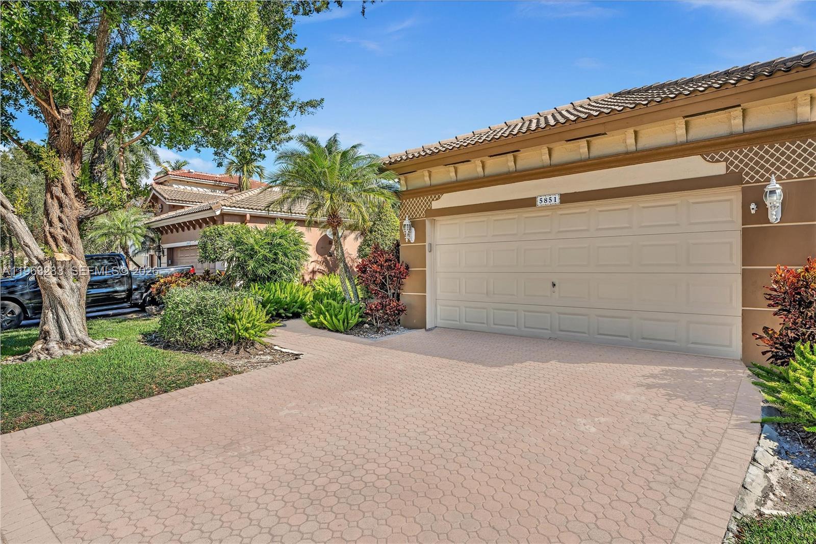 5851 NW 125th Ter, Coral Springs FL 33076 photo 4