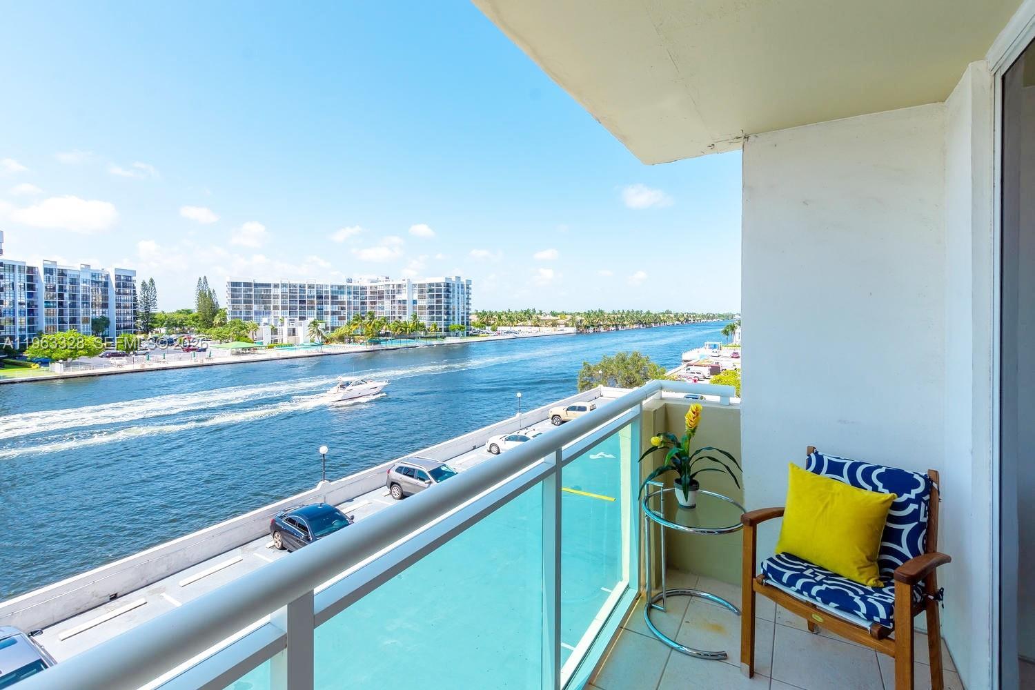 3000 S Ocean Dr # 316, Hollywood FL 33019