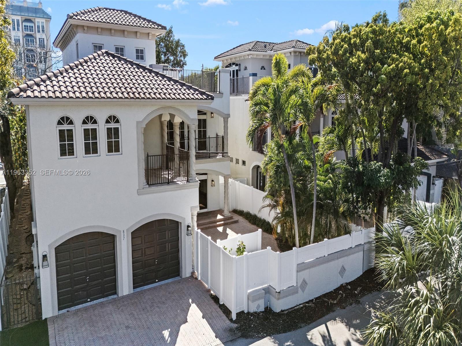 827 SE 2nd Ct, Fort Lauderdale FL 33301 photo 5