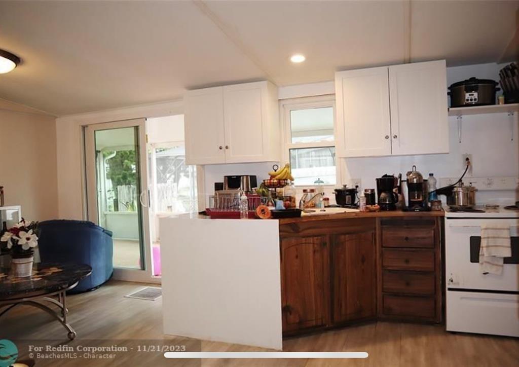 10557 S 228th Lane, Boca Raton FL 33428 photo 4
